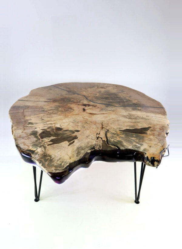 ezeréves sólyom epoxi asztal.5