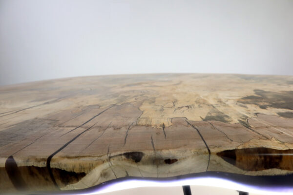 ezeréves sólyom epoxi asztal.7
