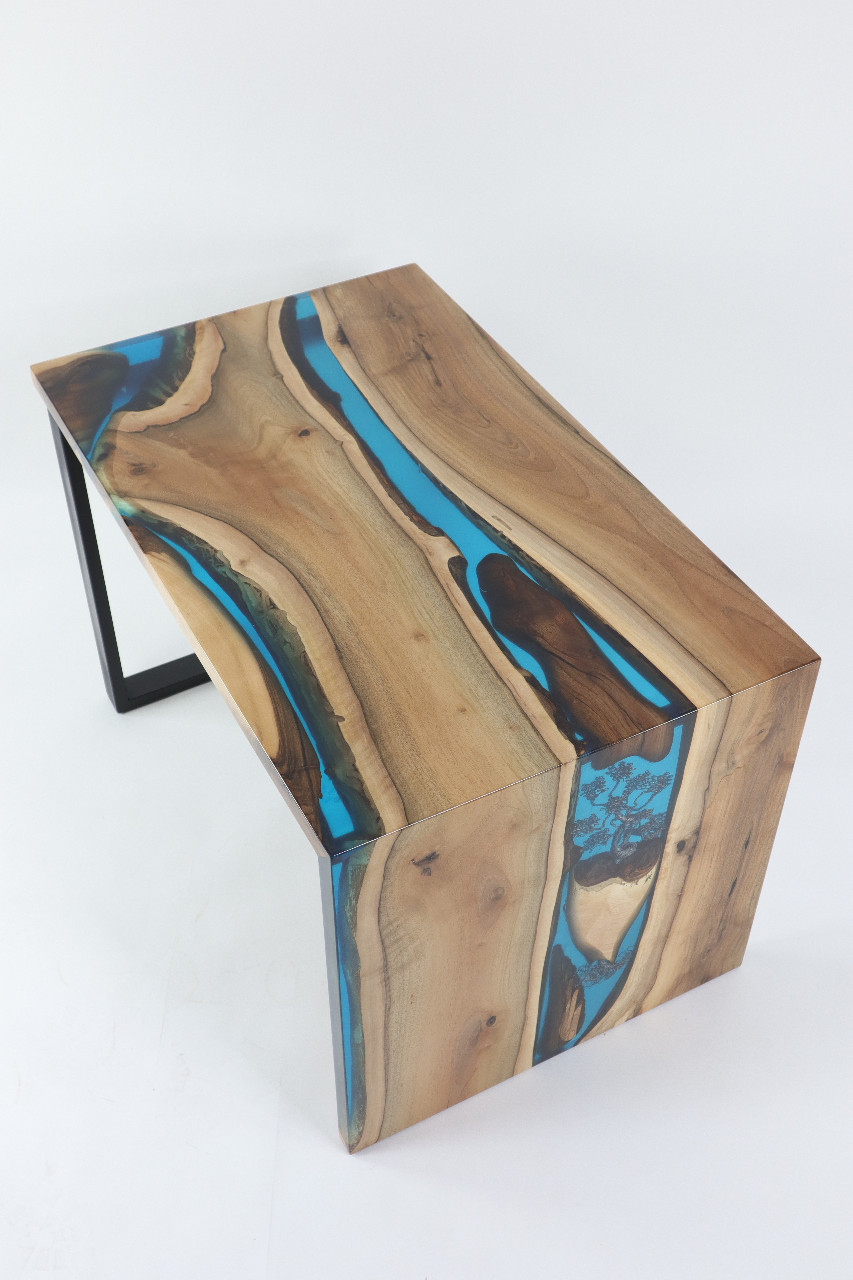 Diófa - Epoxi Műgyanta Asztal Bonsai Drótfa Betéttel 100×55×52 cm